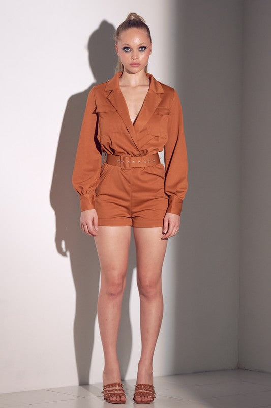 LONDON Romper with waist belt and a notched collar
